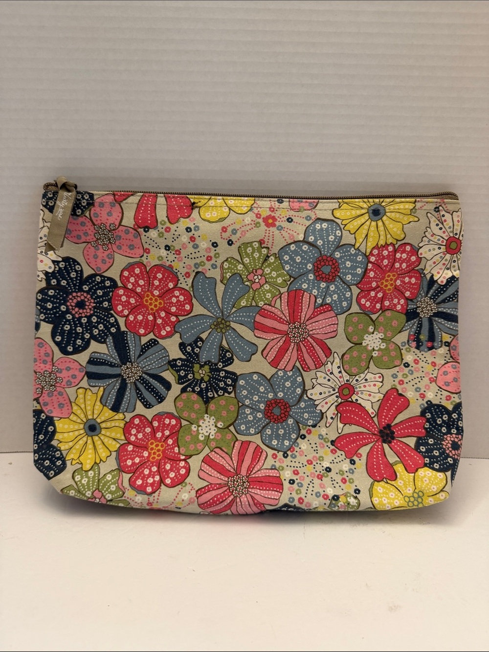 Thirty One NWOTFloral Canvas Zip Pouch